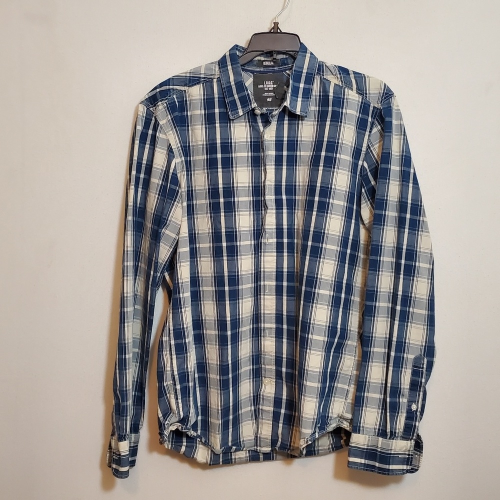 H & M L. O. G. G. Navy blue button down